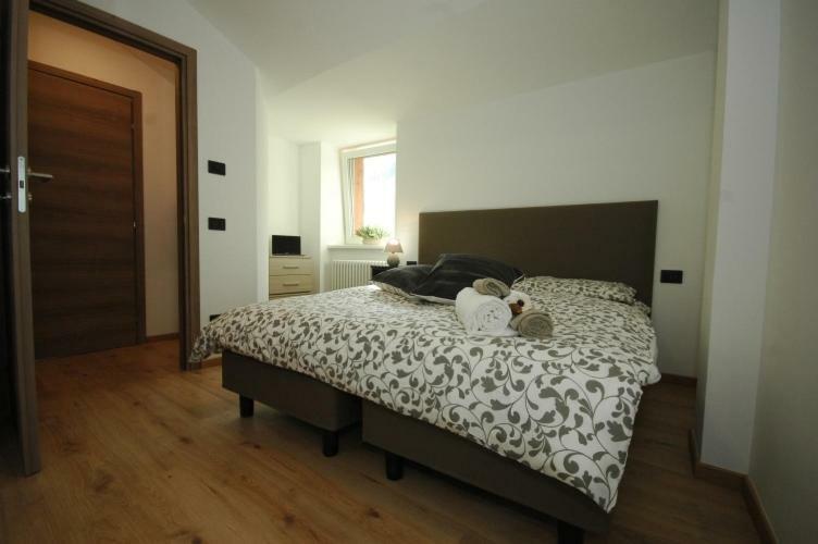 Residenza Castel Restor Comano Terme Bagian luar foto