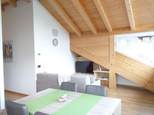 Residenza Castel Restor Comano Terme Bagian luar foto